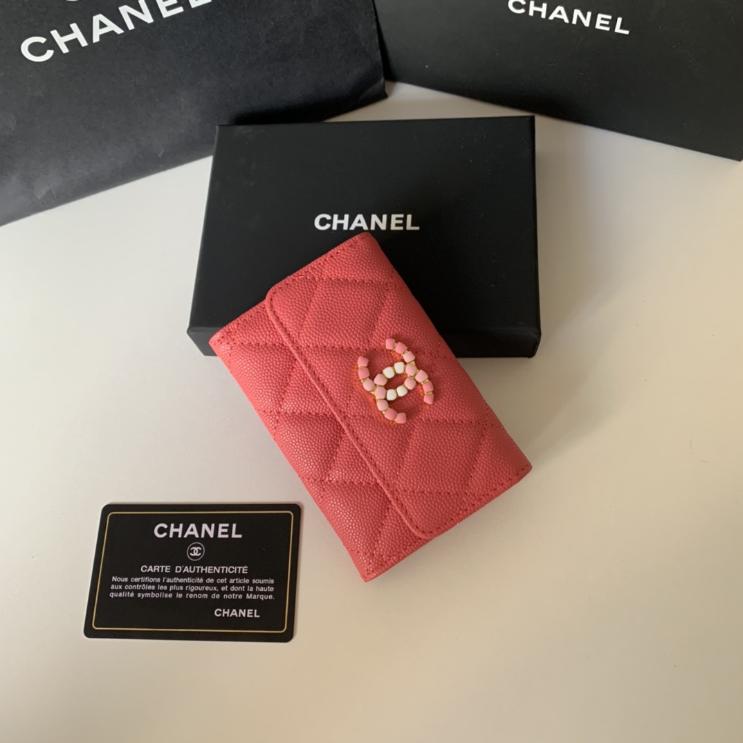 芸能人愛用Chanel シャネル 実物の写真 N品スーパーコピー財布代引き対応国内発送後払い安全必ず届く優良サイト